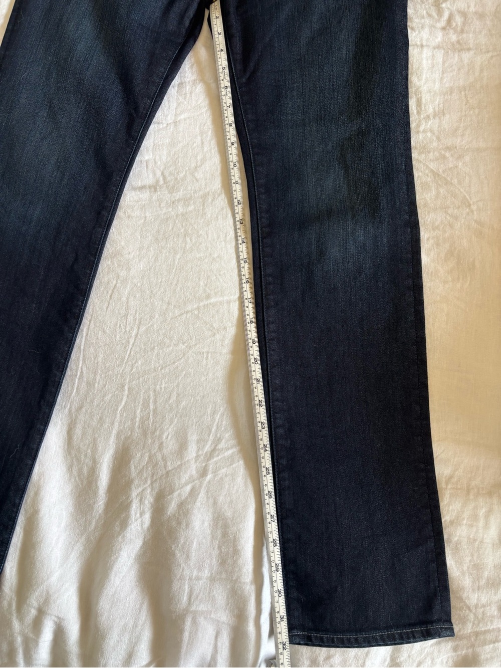 7 For All Mankind Women’s Dark Indigo Straight Jeans - Picture 11 of 13